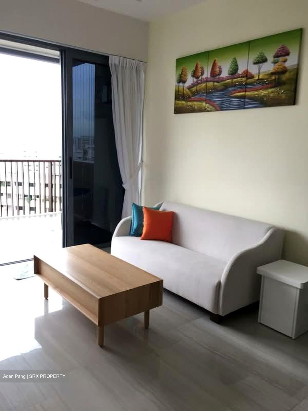 Lakeville (D22), Condominium #557947551